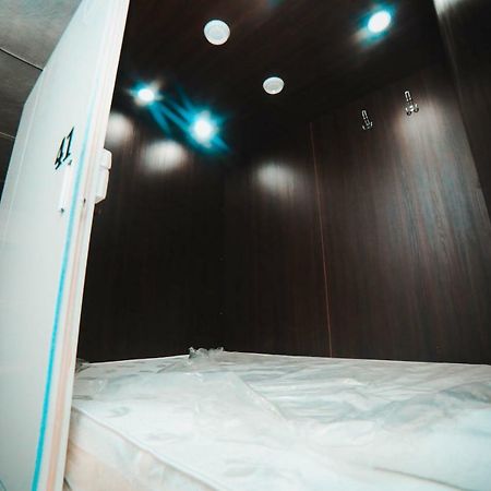 Capsule Hotel Technocave Biškek Exteriér fotografie