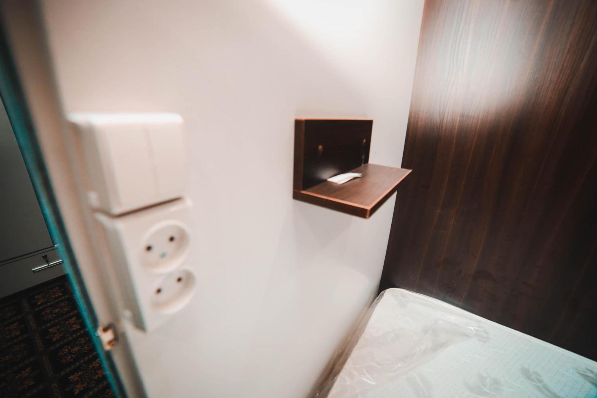 Capsule Hotel Technocave Biškek Exteriér fotografie