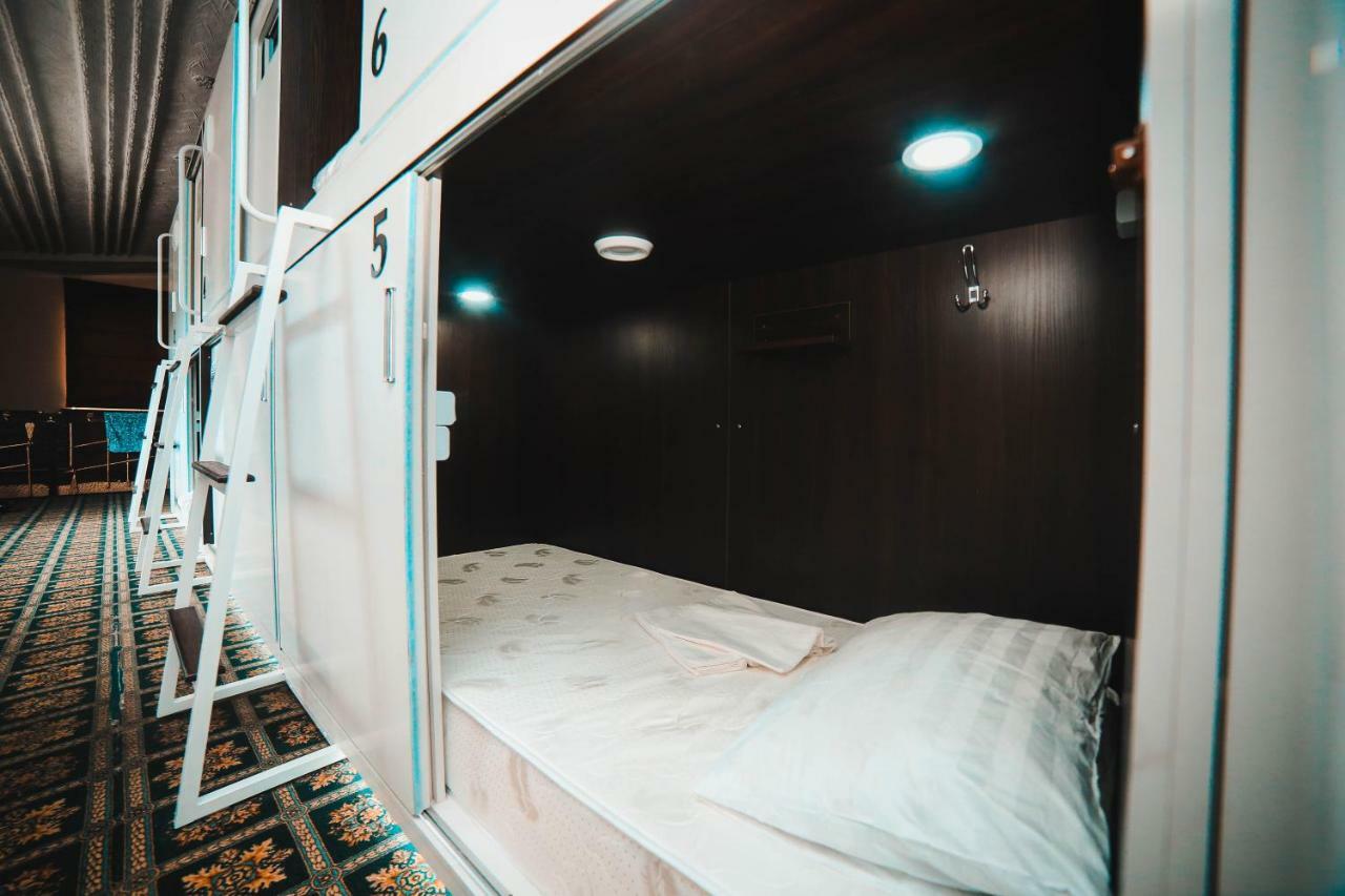 Capsule Hotel Technocave Biškek Exteriér fotografie